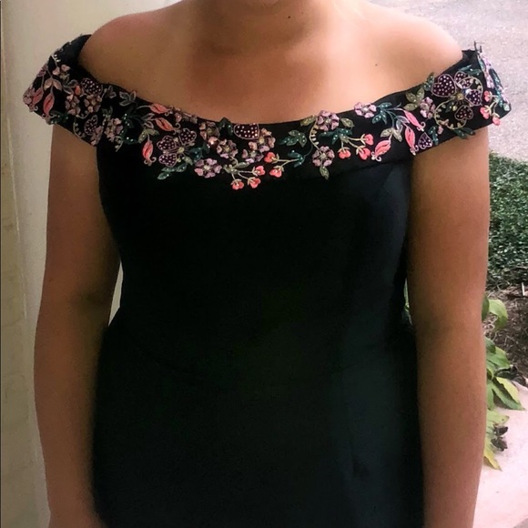 Short Formal Dress - Picture 1 of 5